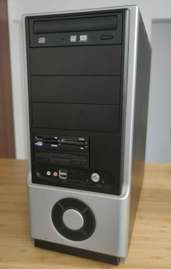 Pc Desktop Assemblato AMD